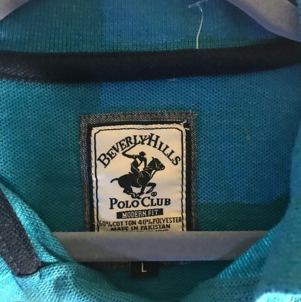 Shirt 👕 - Picture 2 of 3